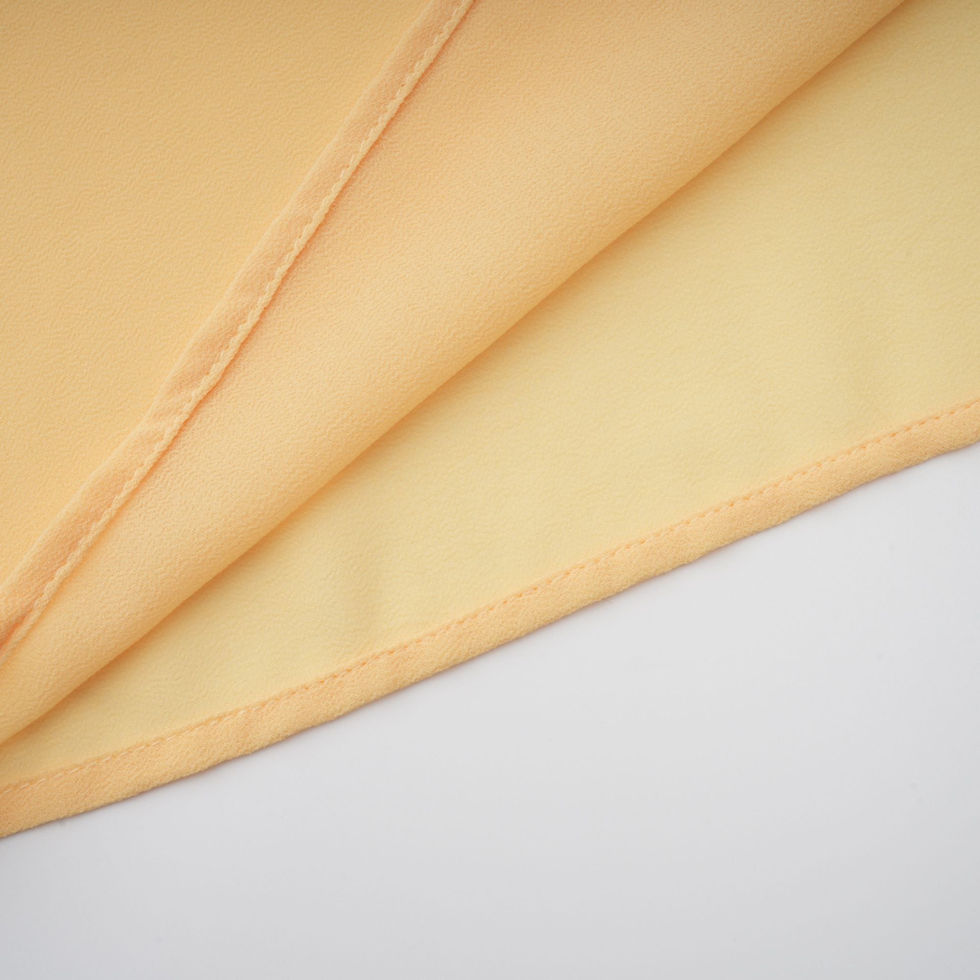 Solène Off-Shoulder Ruched Maxiklänning