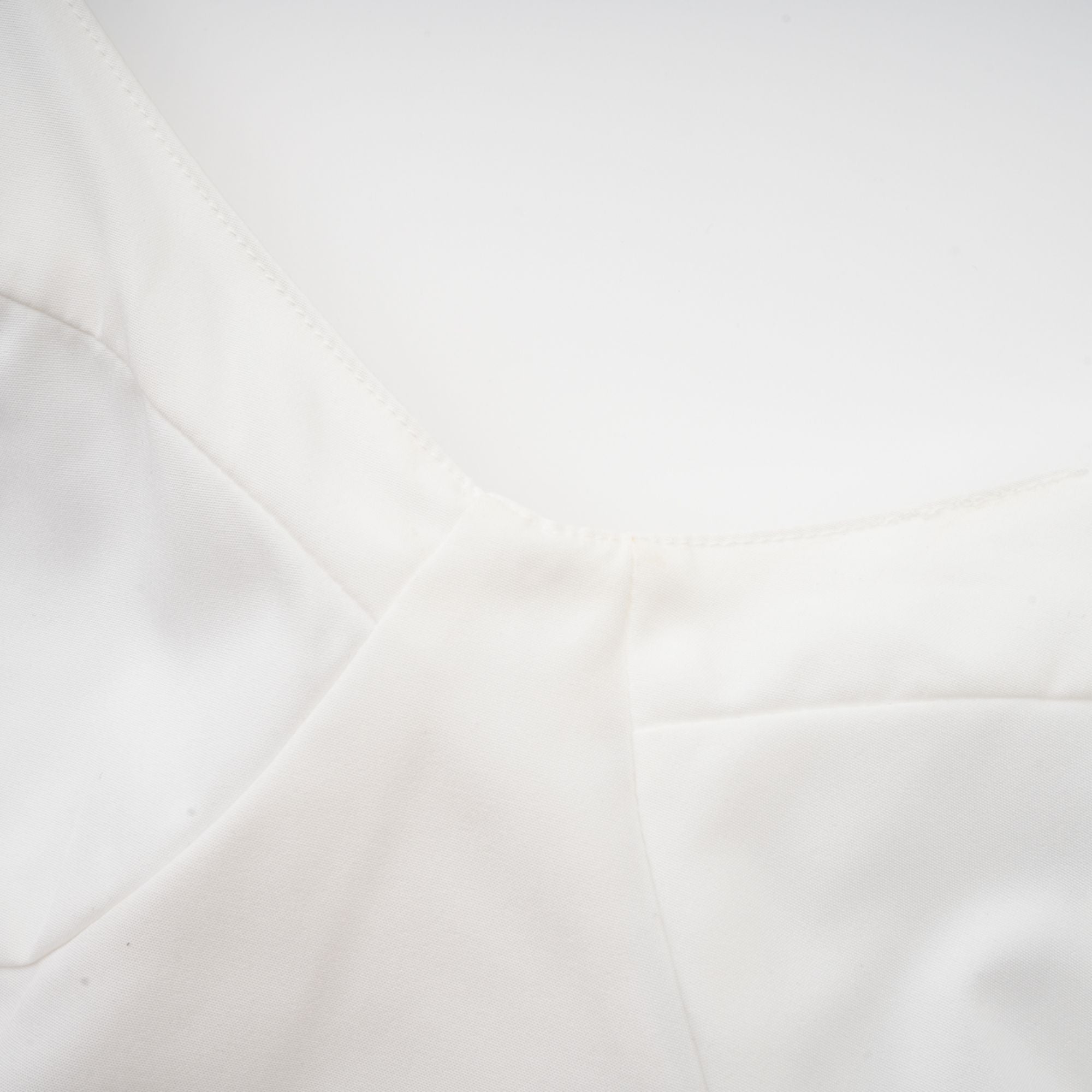 Allegra matchande set med grafiskt tryck, topp och kjol