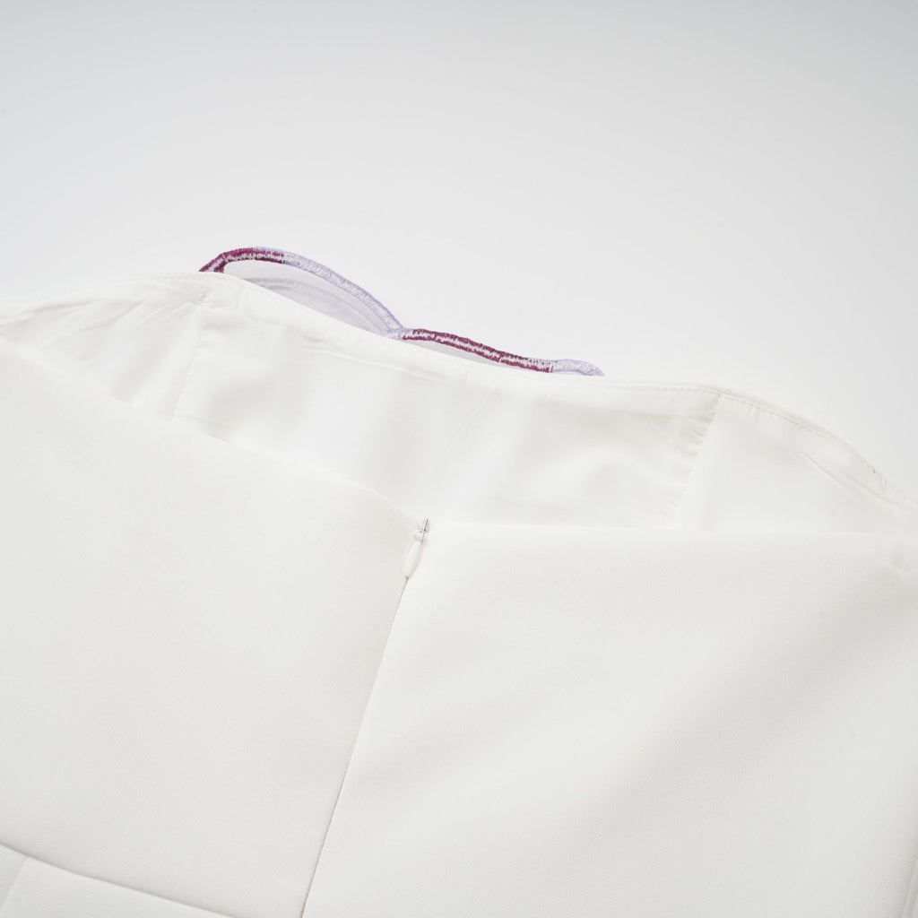 Irène Vit Off-Shoulder Paljett Blommig Broderad Miniklänning