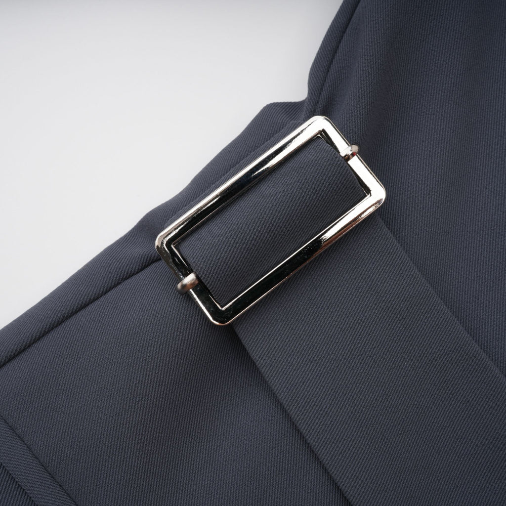 Amelie asymmetrisk jacka med utskurna detaljer 