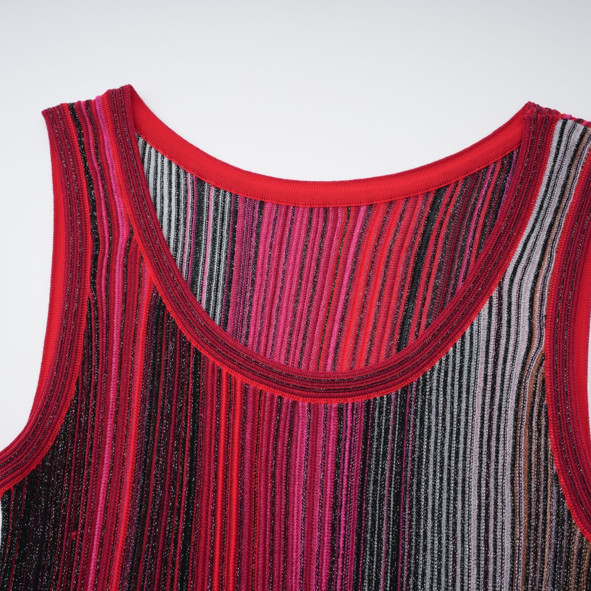 Amaryllis Röd Paljettrandig Stickad Miniklänning