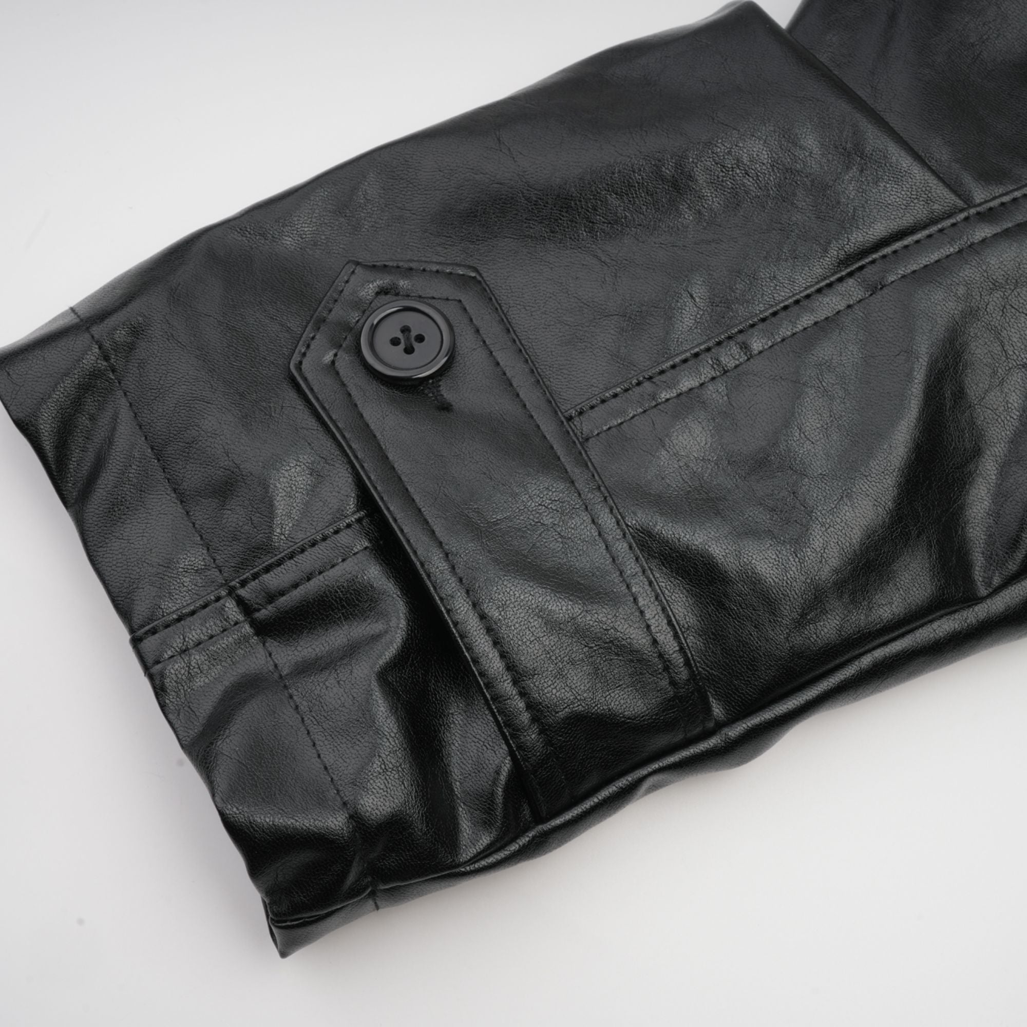 Virginie quiltad, kort skinnjacka