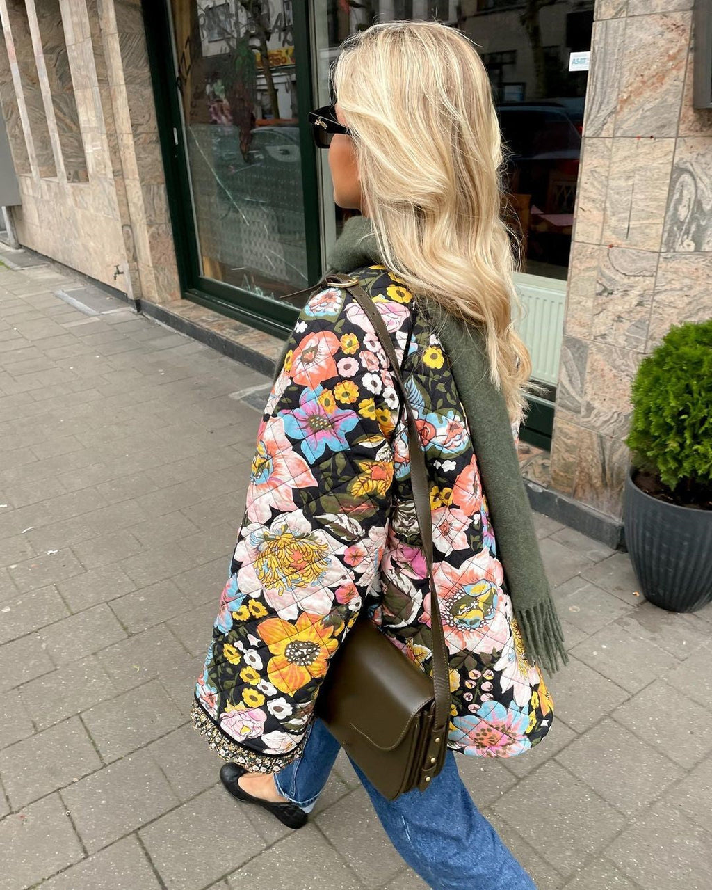 Dalia | Gevoerde Dames Jas met Bloemenprint - Oversized, Lange Jas Winter