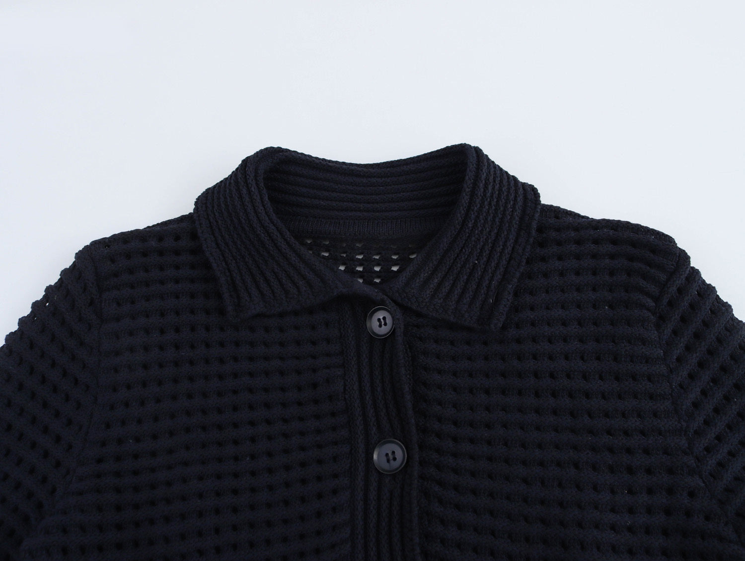 Gayle | Stickat set i två delar för kvinnor - Volangkappa och kjol, snyggt och bekvämt