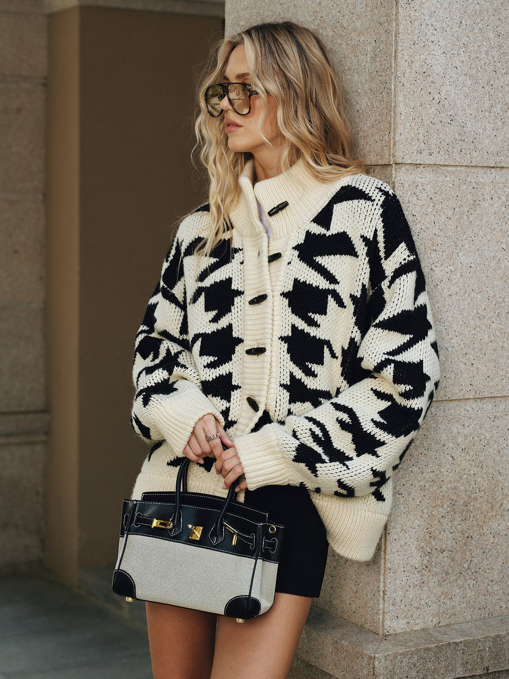 Ginie | Dames Gebreid Vest - Warm en Comfortabel, Trendy Zwart-Wit Patroon