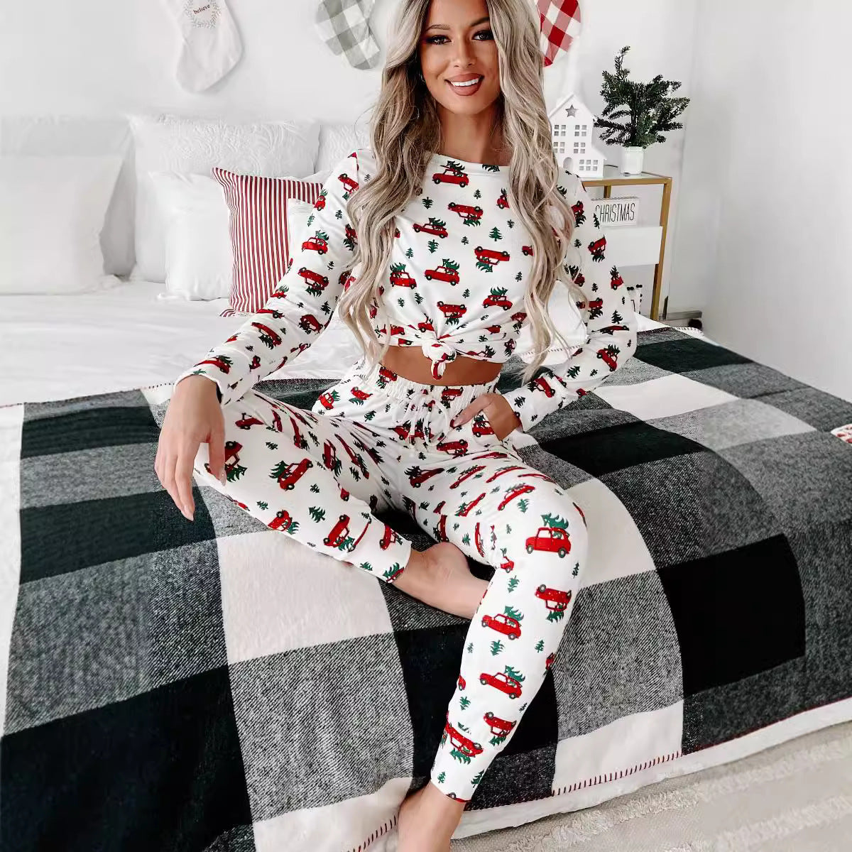 Katia | Julpyjamasset Dam - Festlig design och bekväm passform