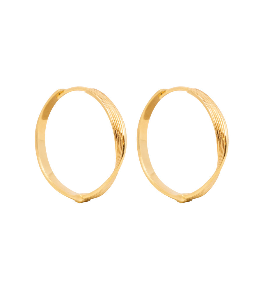 Oorbellen - large swirled click