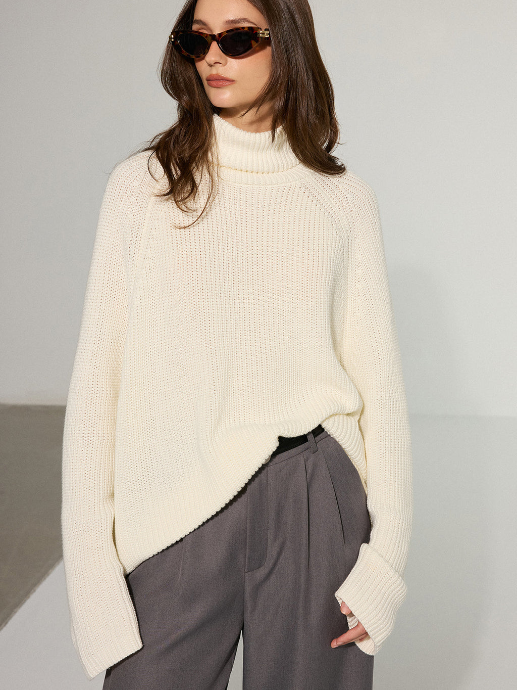 Malena | Trendig polotröja med öppen rygg för kvinnor - Stickad stil, bekväm och trendig