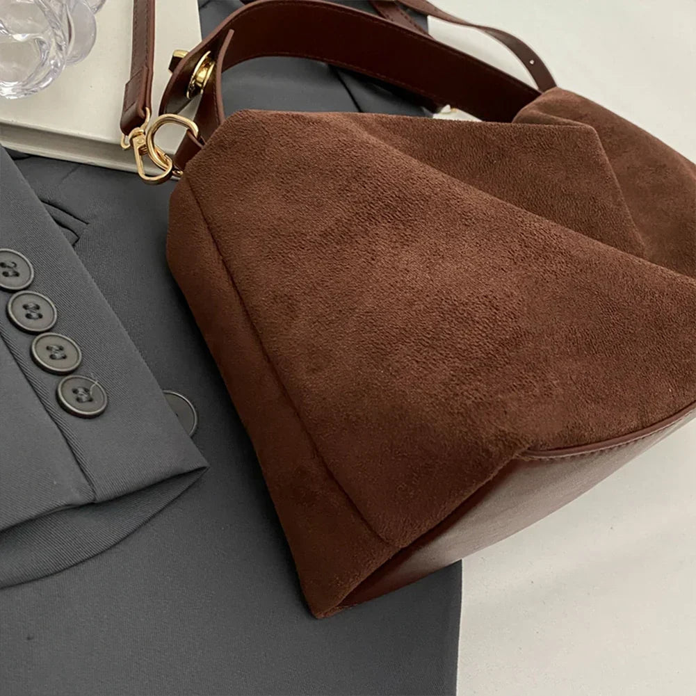 Noel | Luxe Suede Handtas