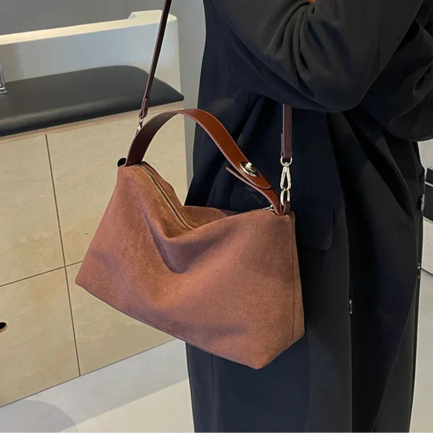 Noel | Luxe Suede Handtas