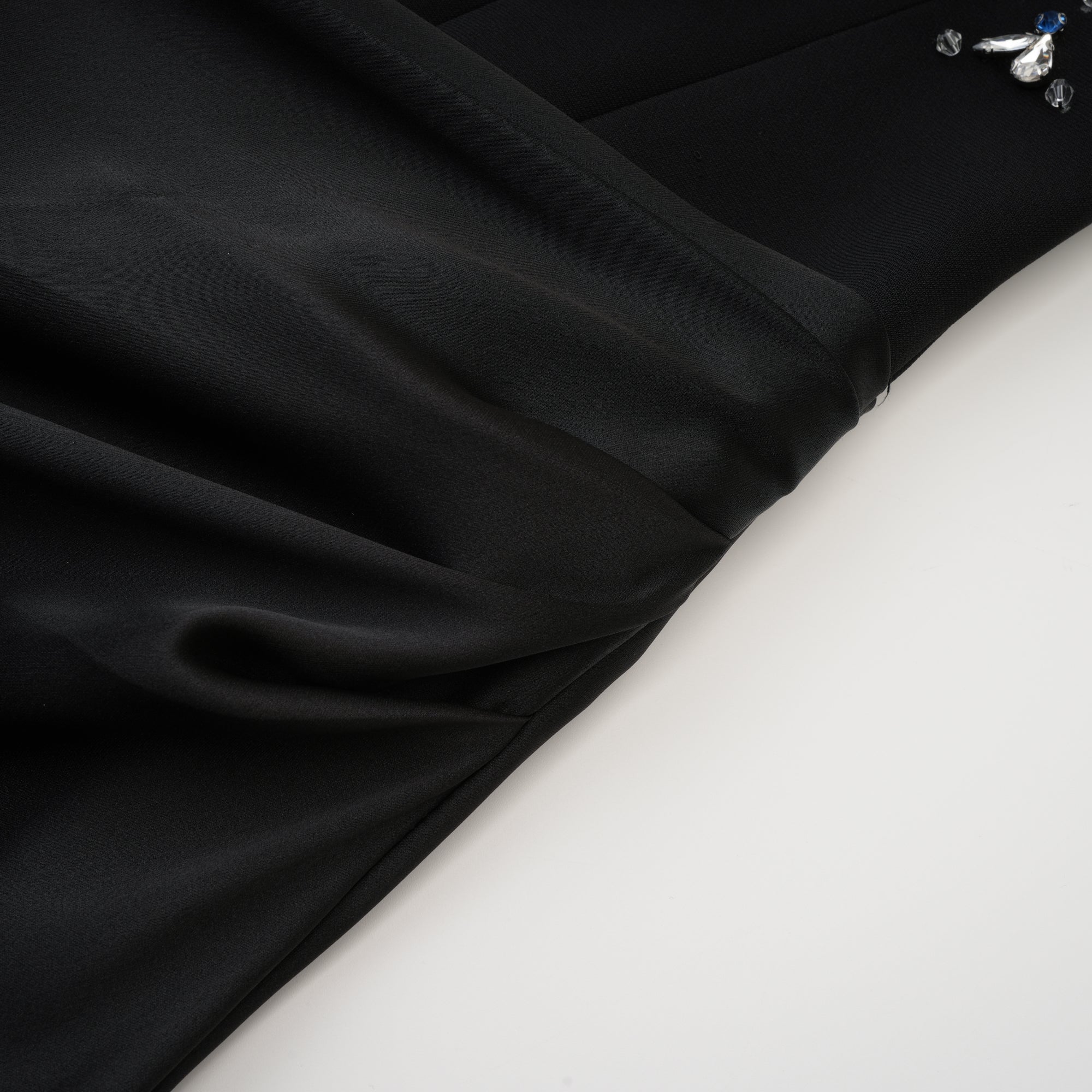 Robe longue ornée de cristaux Aurore