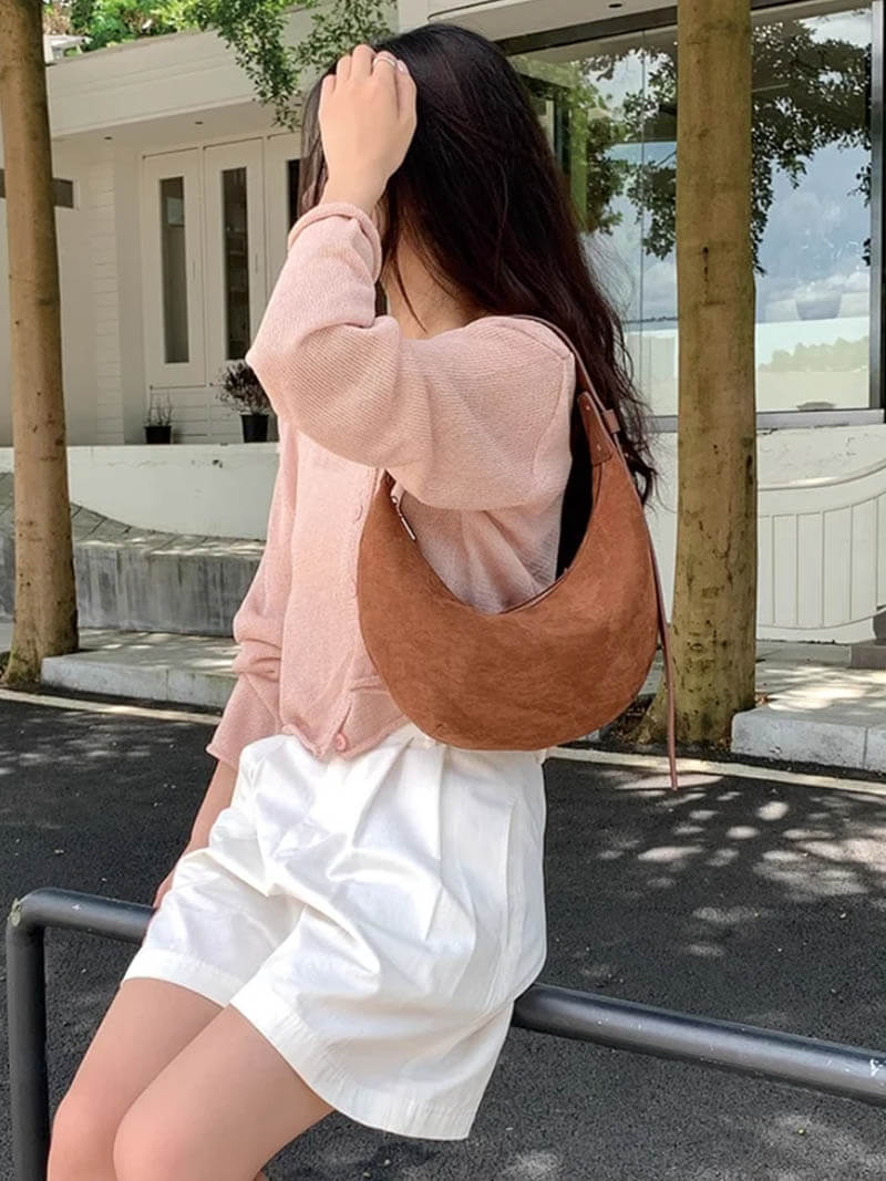 Anneya | Halfmoon Suède Schoudertas