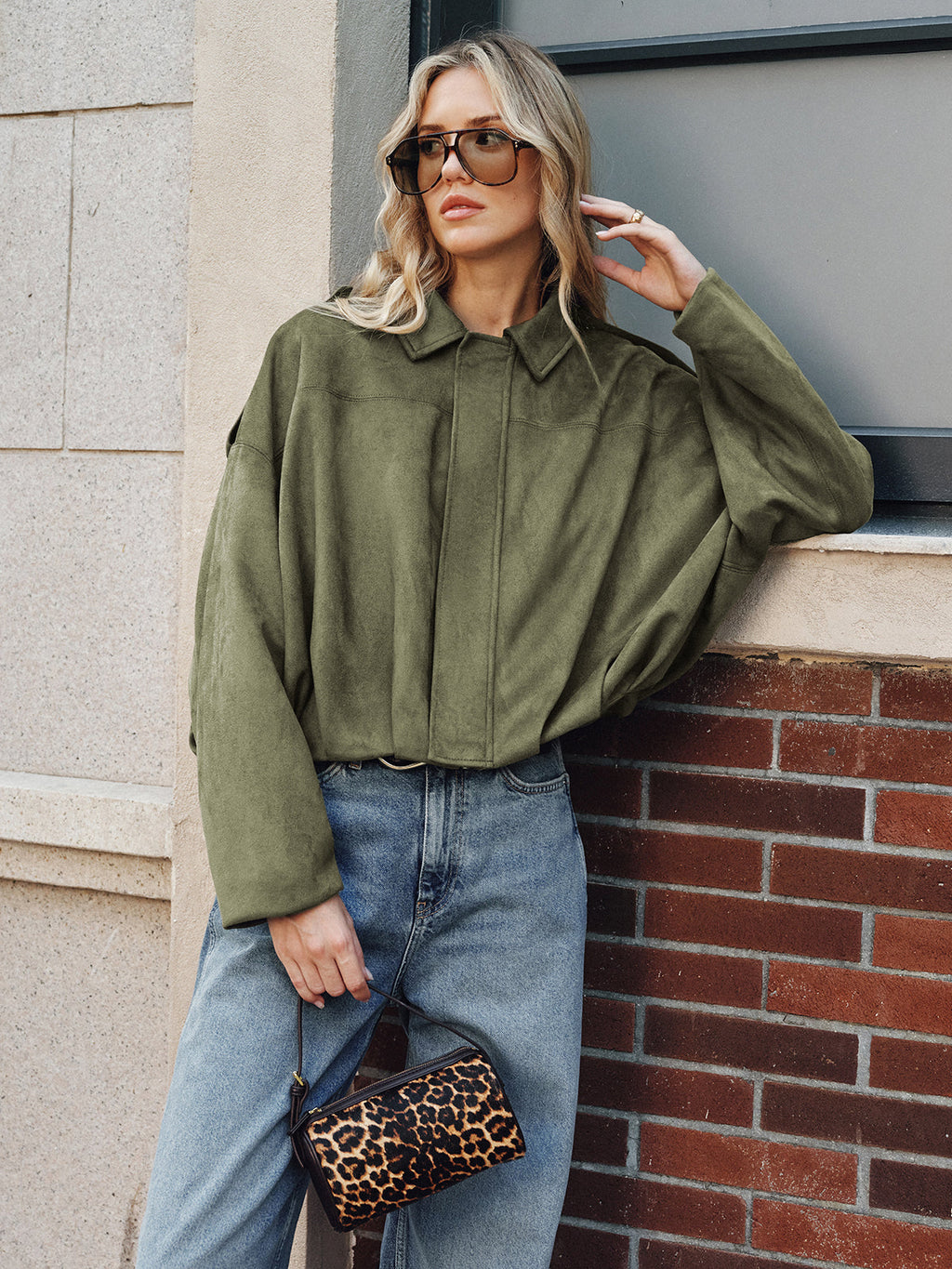 Lieve | Casual Suède Jack Dames - Elegant Met Kraag en Ritssluiting, Tussenjas