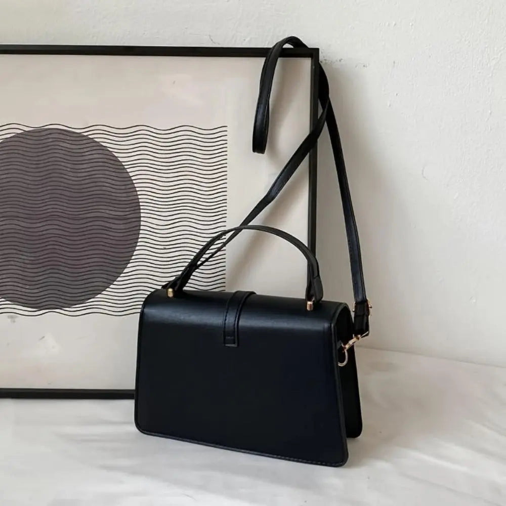 Sorel | Minimalistische Crossbody Tas met Gespsluiting