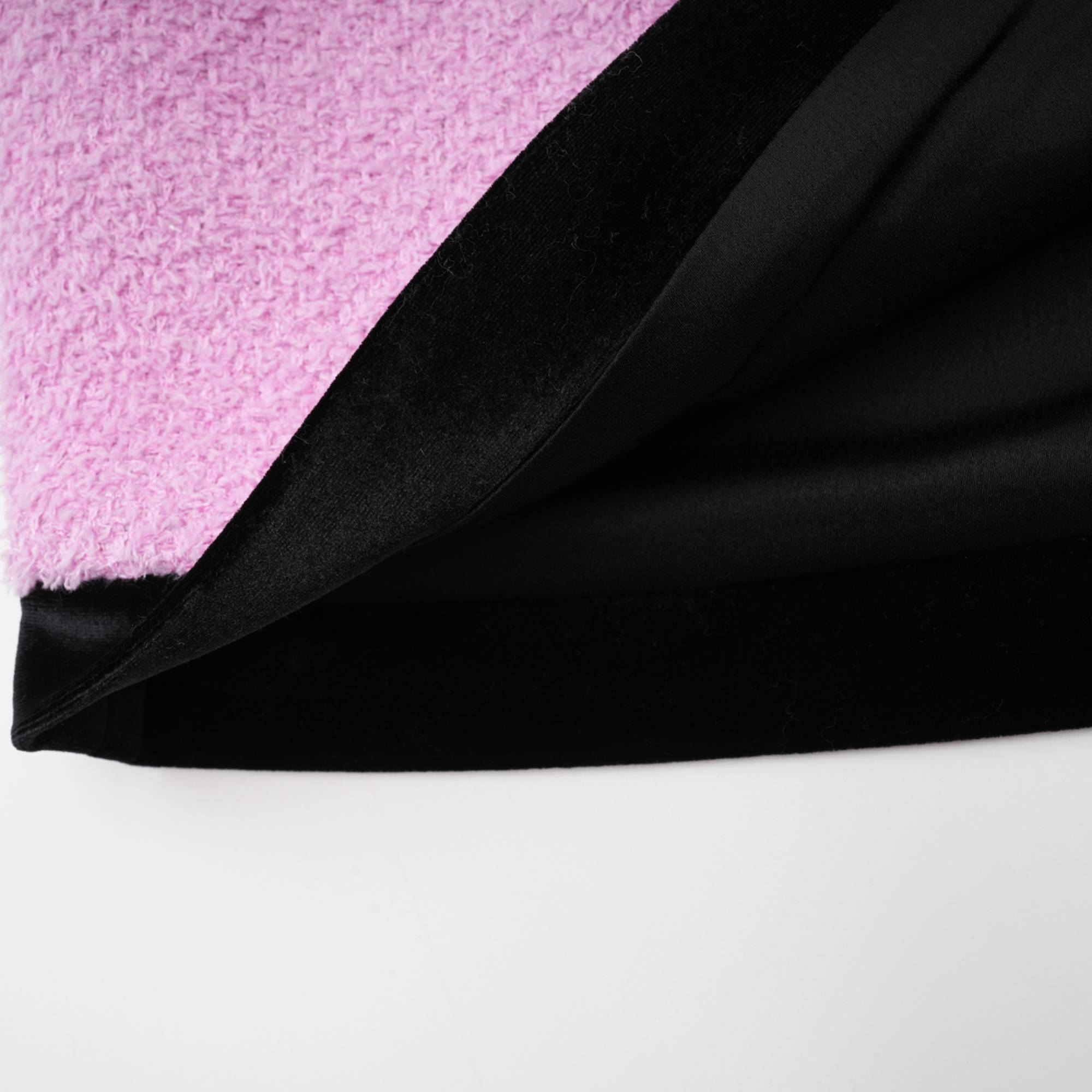 Emma tvådelat set med kavaj och kjol 