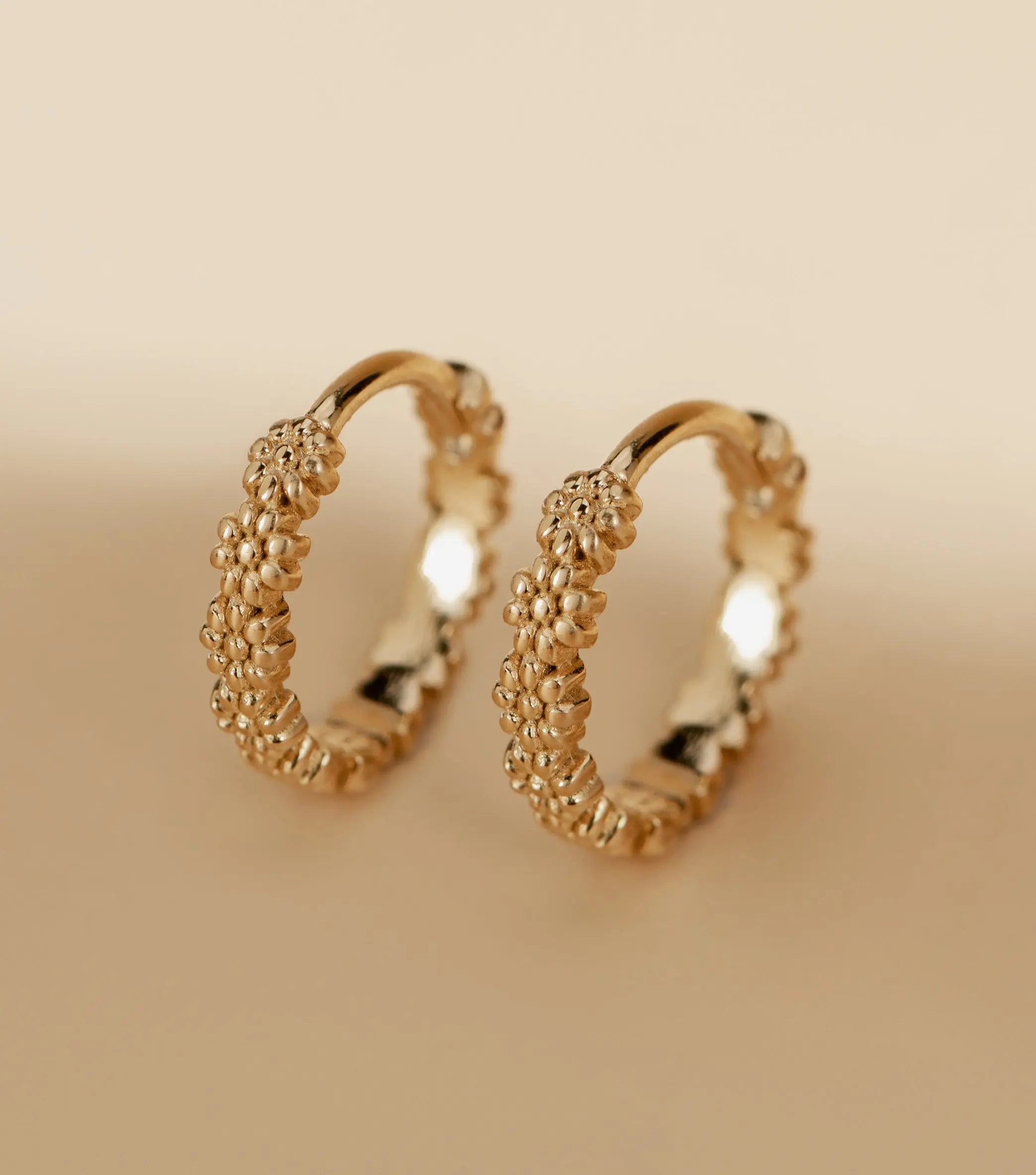 Oorbellen floral click