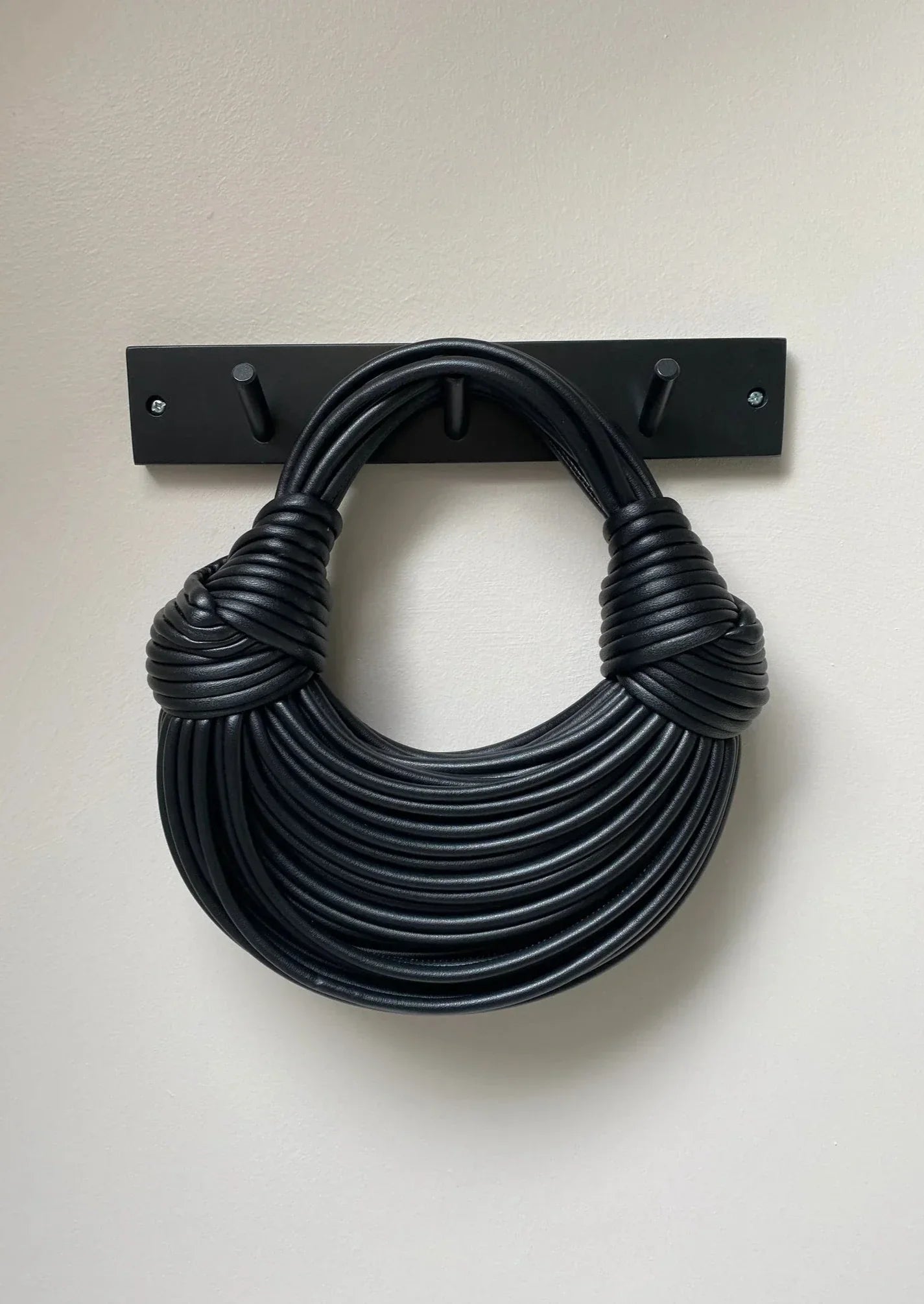 Arela | Zwarte Leren Handtas – Luxe Design Schoudertas