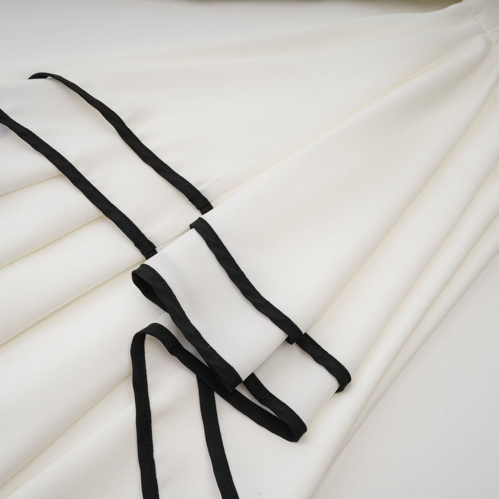 Madeleine ruffle-sleeve dress