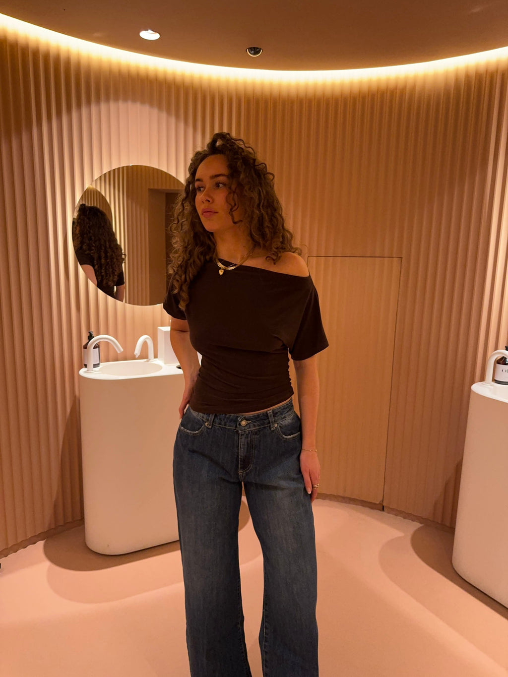 Miry | One‑Shoulder Top met Korte Mouw